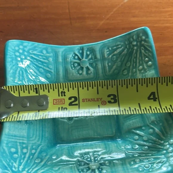 Lorraine Oerth Turquoise Ceramic “Love” Trinket Dish Jewelry - Picture 6 of 7